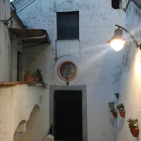 Holiday home Casa Degli Affreschi